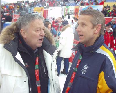 Im Gespräch mit FIS-Präsident Gian-Franco Kasper, den ich über die hohe Qualität der Salzburger Olympiabewerbung informierte (C) Alfed Taucher