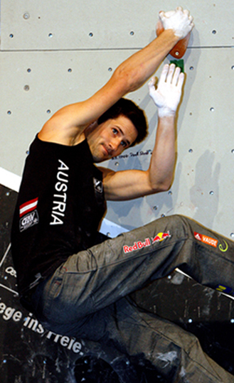 Kilian Fischhuber beim 3. Boulder Weltcup in Hall in Tirol (C) GEPA pictures / Simon Hausberger