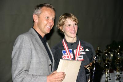 Reinhold Lopatka mit Weltranglisten-Ersten Sabrina Filzmoser (C) StS Sport