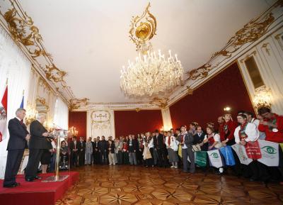 Empfang in der Hofburg beim Bundespräsidenten Dr. Heinz Fischer (C) HBF / Andy Wenzel