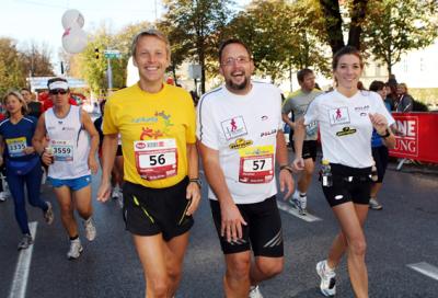 Mit "Kleine Zeitung"-Sportredakteur Thomas Plauder kurz vor dem Ziel des Marathons in Graz (C) GEPA pictures / Franz Pammer