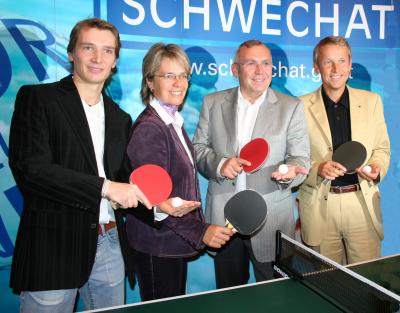 Eröffnung der "Werner Schlager Akademie für Tischtennis" in Wien-Schwechat. Im Bild: Werner Schlager, Petra Bohuslav, Alfred Gusenbauer, Reinhold Lopatka (C) StS Sport