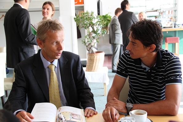 Mit Ivica Vastic bei der Buchpräsentation (C) Sven Pöllauer