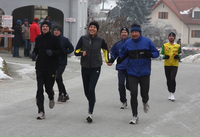 Beim Silvesterlauf in Schildbach (C) Büro StS