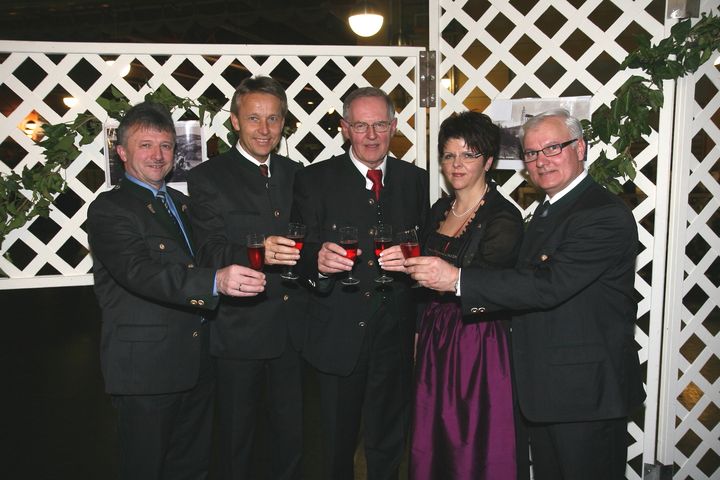 LAbg.Hubert Lang,Landwirtschaftskammer-Präsident Gerhard Wlodkowski,LAbg.Waltraud Schwammer,Kammerobmann Johann Reisinger 