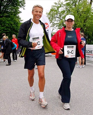 mit Kanzlergattin Martina Ludwig-Faymann beim Go for Gold Championslauf