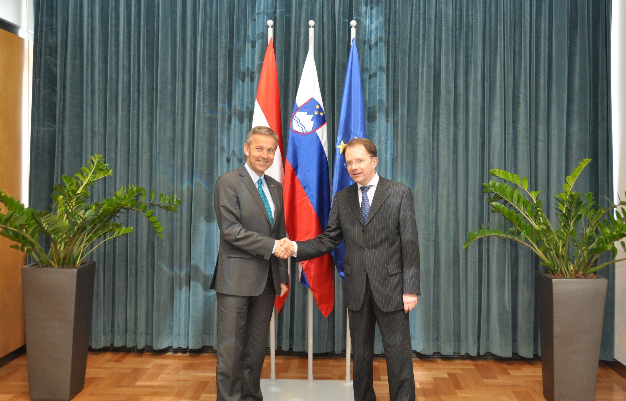 (C) STS Lopatka trifft in Laibach den slowenischen Außenamts-Staatssekretär Igor Senčar 