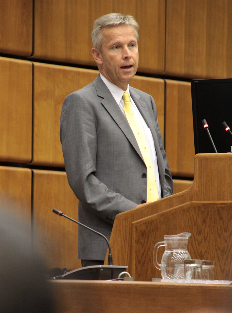 (c) BMeiA; StS Lopatkabei der Präsentation des UN-Weltdrogenberichts 2013 im Vienna International Centre